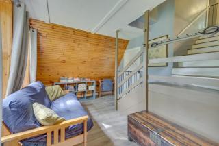 Pet-Friendly Belfast Retreat - 2 Mi to Downtown! - 6