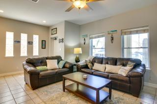 South Padre Island Condo with Shared Outdoor Pool! - South Padre Island - 9