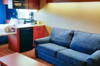Starkville Inn & Suites - Starkville - 4