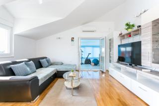 Apartments with a parking space Split - 21756 - Solin - 2