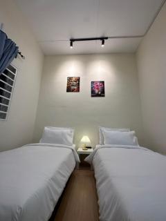 22A HOSTEL - George Town - 9