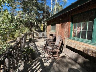 Cowboy Cabin - Red River - 3