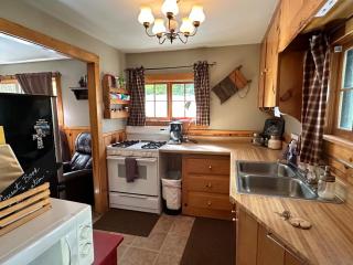 Cowboy Cabin - Red River - 2
