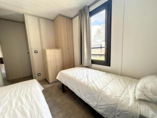Chalet cosy avec piscine chauffée, terrasse et parking à 2 pas de la plage de Jullouville - FR-1-361-480 - Jullouville-les-Pins - 8