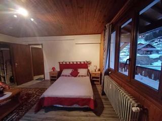 Chalet 2 Pièces, 6 Pers., Proche Centre et Pistes, Balcon Sud/Est, Parking, Animal Admis - FR-1-676-9 - 9