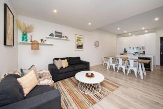 Ocean Blue Views in Central Dromana - Dromana - 9