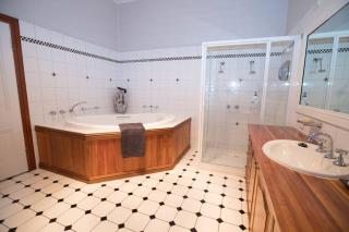 Inglenook Cottage Healesville - Healesville - 5