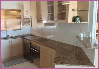 Marina Views On Melton | 107/3 Melton Terrace Townsville - 4