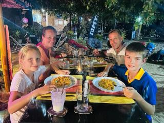 De Silva Palm Resort - 6