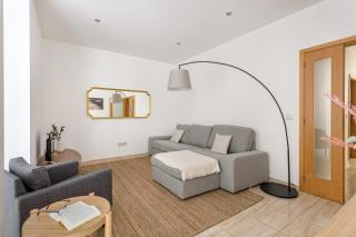 JOIVY Central & spacious apt in Porto - Oporto - 8