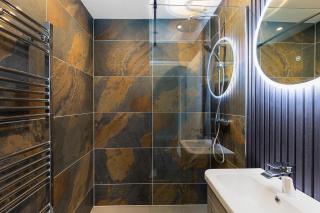 23 Trafalgar Square with hot tub and cinema - Scarborough - 3