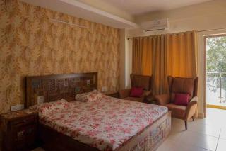 Mirana House - A Tasteful 4BHK Condo with Views! - Rishikesh - 5