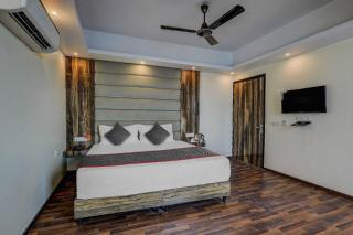 Townhouse Golden King - New Delhi - 3