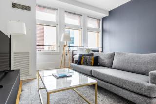 Loop Studio w Gym Doorman nr L Parks CHI-300 - 0