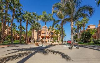 Lovely Apartment In Los Alcázares - 1
