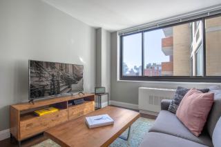 UES Studio w Gym Doorman nr subway NYC-241 - New York - 9