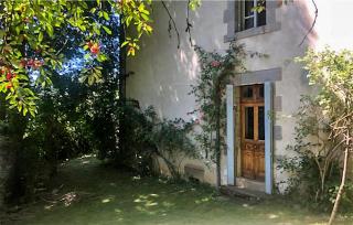 Château De Vèze - 3