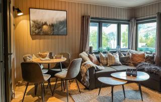 Awesome Home In Tysse With Kitchen - Tysse - 8
