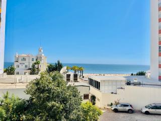 Paraíso - Beachfront - Private Parking - Portimão - 0