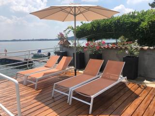 Villa Anastasye Your Lakefront Vacation Rental - 2