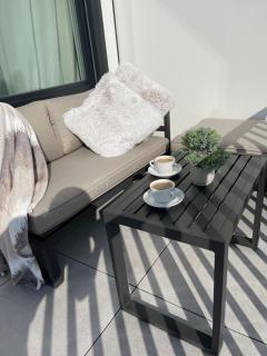 Make yourself at home - 9