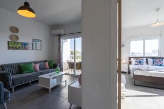 Emerald’s 2-Bedroom Apartment in Larnaca - Larnaca - 2