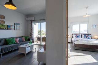 Emerald’s 2-Bedroom Apartment in Larnaca - Larnaca - 1