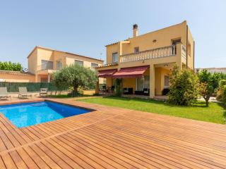 Casa con Piscina Privada, Jardín, BBQ, Wifi, Garaje y Cerca de la Playa - ES-89-90 - Sant Pere Pescador - 0