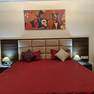 Narayan Palace- Luxury Homestay - Varanasi - 9