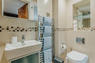 Lovely One Bedroom Flat - 1