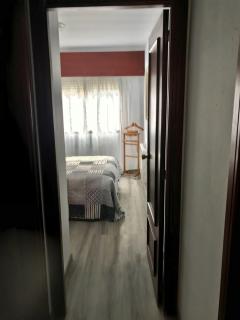 Benidorm apartamento recién reformado cerca de la playa con dos piscinas y pista de tenis. - Benidorm - 8