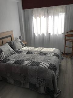 Benidorm apartamento recién reformado cerca de la playa con dos piscinas y pista de tenis. - Benidorm - 3