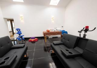 Spa Retreat - 9