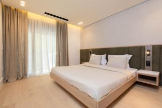 F & B Collection - Luxury Seafront 2 Bedroom Apartment - 1