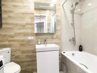 0147 New flat near airport Zhulyany Sofievskaya Borshchagovka - Kiev - 4