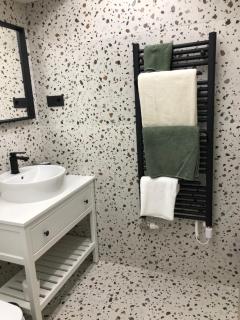 All In Apartman V. - Budapest - 4