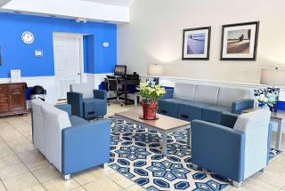 Baymont by Wyndham Greenwood - Greenwood - 7