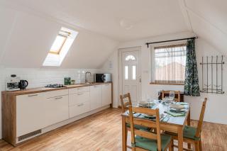 Lexi Apartman with Roof Terrace Balatonboglár - Balatonboglár - 3