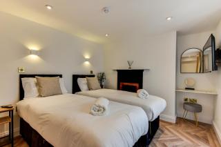 Spacious Brighton Home 2 Ensuites, Weekly & Monthly Stays-Marine LGF - 8
