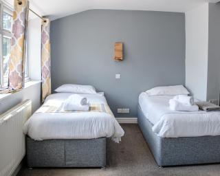 Mullions 51 B&B - 1