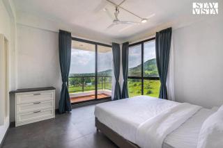 Cascading Valleys by StayVista - Villa with Lush mountain & Lake views and swimming pool - Girnāre - 2