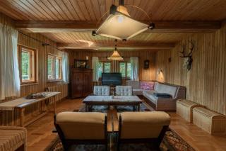 Dom na Szczycie Góry Równica - 1