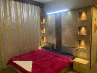 Royal Nest (AS) 3 BHK Suite - Pune - 0