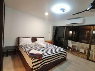 Jomtien Hill Resort Pratamnak - 4