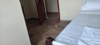 Hillbilly Bush Lodge - Kisumu - 6