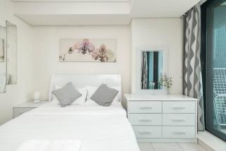 StoneTree - Furnished Studio in Family-friendly Community - 0