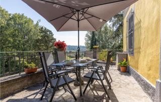Cozy Apartment In Castelvecchio Pascoli - 1