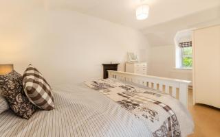 Country House with Heated Swimming Pool & Gardens - Rhiw - 7