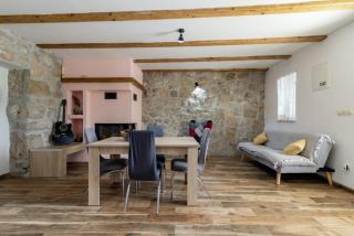 Villa Emanuel in Ljubitovica - Haus für 4-6 Personen - 2