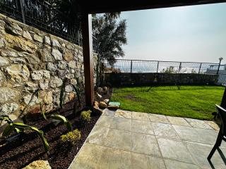 Deniz manzarali tas villa - 2